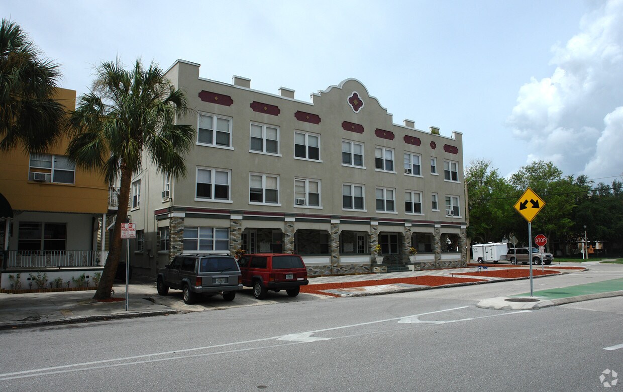 Foto del edificio - 442 3rd Ave N
