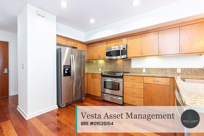 Building Photo - Vibrant Uptown Living in a Modern One-Bedroom with private deck!