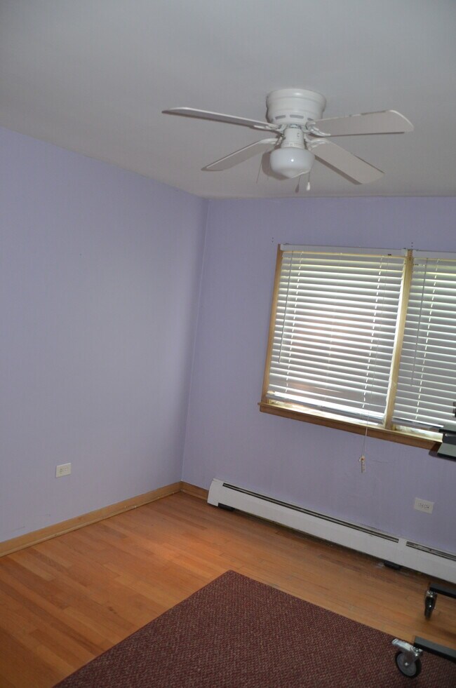 Foto del edificio - 1603 Waukegan Rd