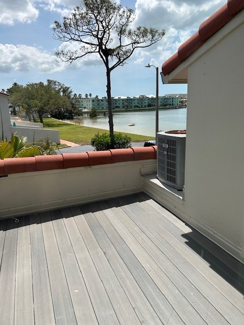 Foto del edificio - 2700 Bayshore Blvd