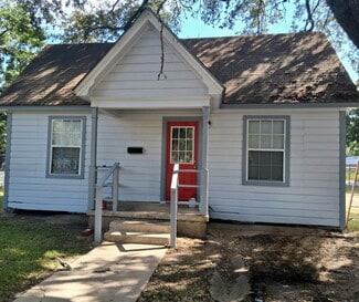 Welcome Home! - 2412 8th St