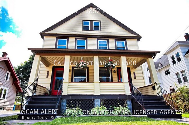 Foto del edificio - 1852 E 32nd St