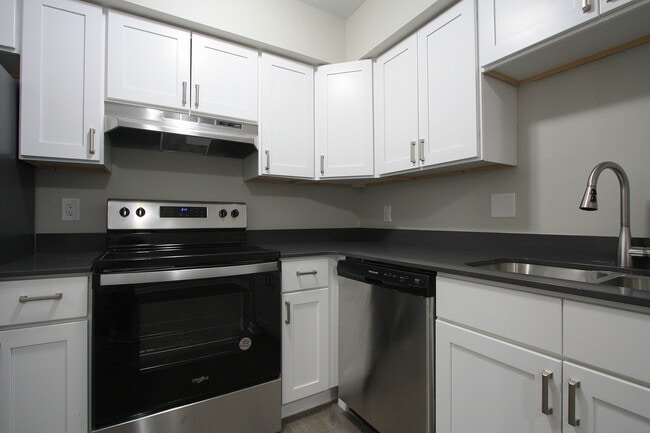 The Brenda - Wade Manor