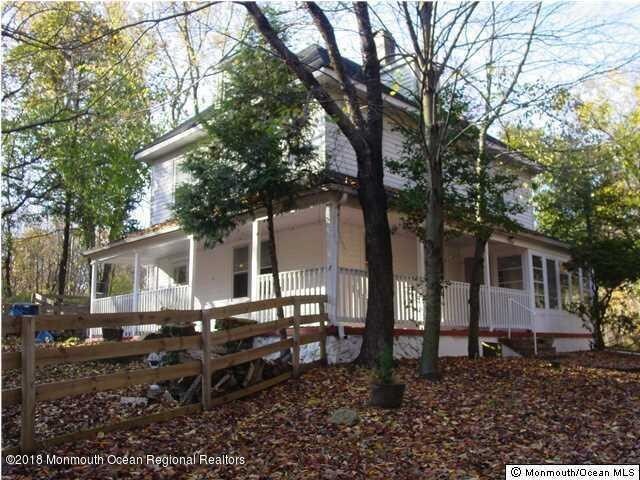 Primary Photo - 63 Reids Hill Rd