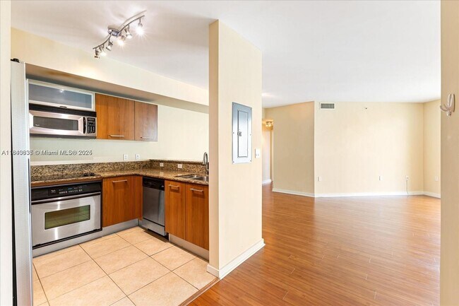 Building Photo - 9055 SW 73rd Ct