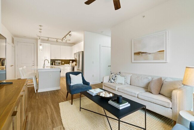 Building Photo - 1900 Barton Springs Rd