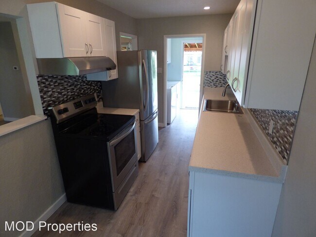 Foto del edificio - 2 br, 1 bath House - 2719 S. Elm St.