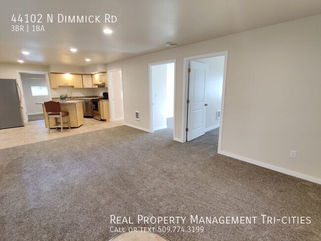 Building Photo - Fully Remodeled Rambler in Country Style L...