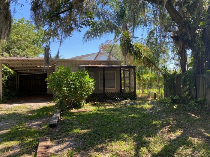 Foto principal - Affordable Efficiency Unit Available! Great Location Adjacent to College Park!