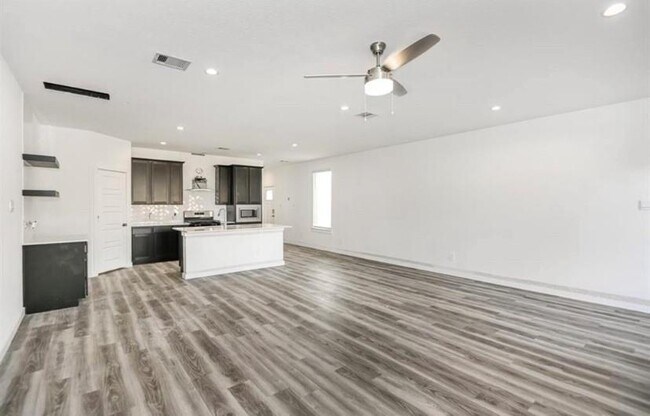 Building Photo - 12312 Maria Heights Ct