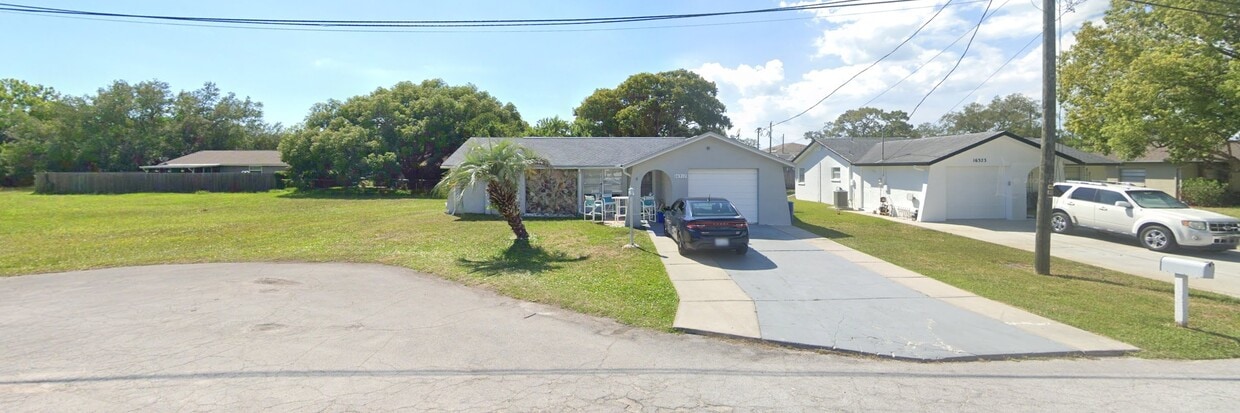 Primary Photo - 16317 Buccaneer Ct