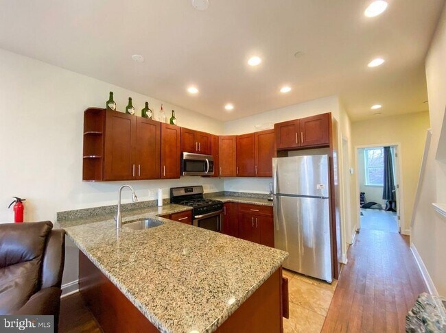 Foto del edificio - 2028 N 18th St