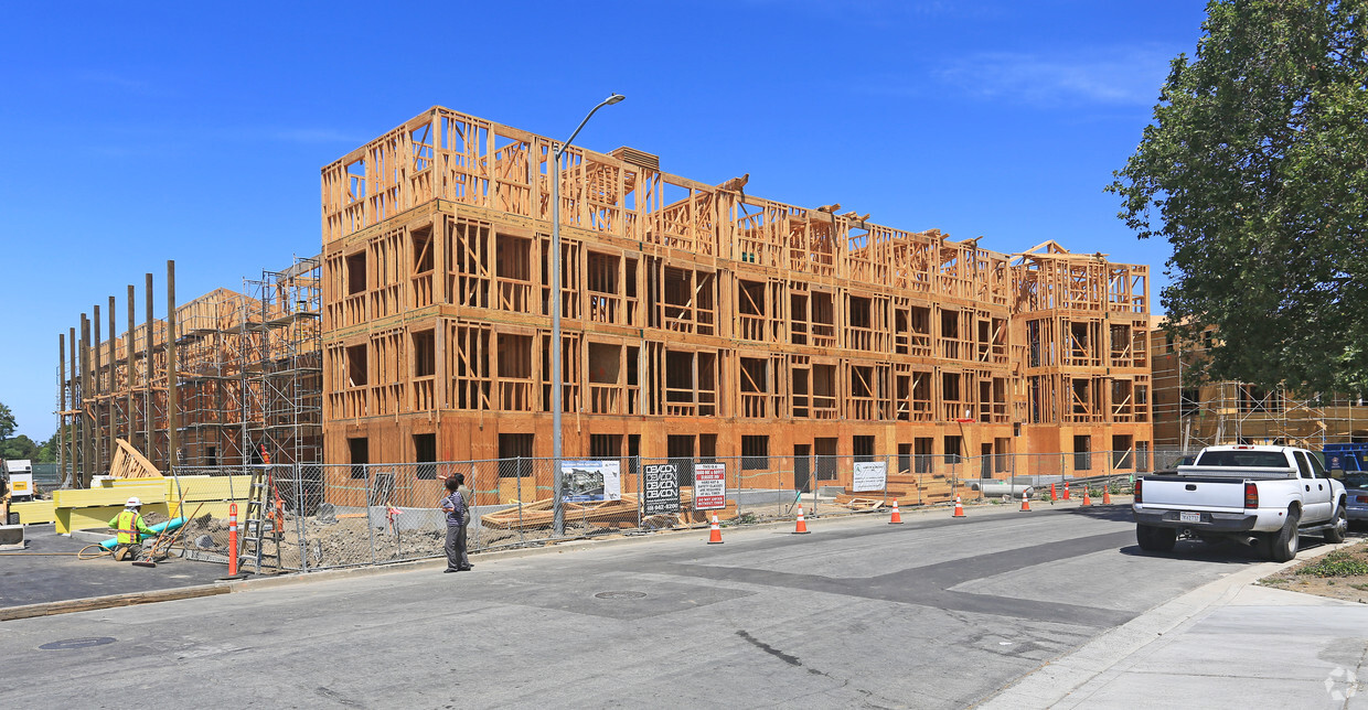 Building Photo - Stevenson Terrace
