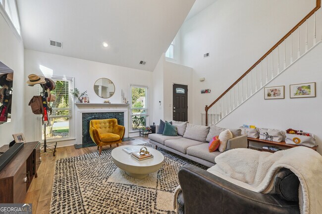 Foto del edificio - 2840 Ivey Oaks Ln