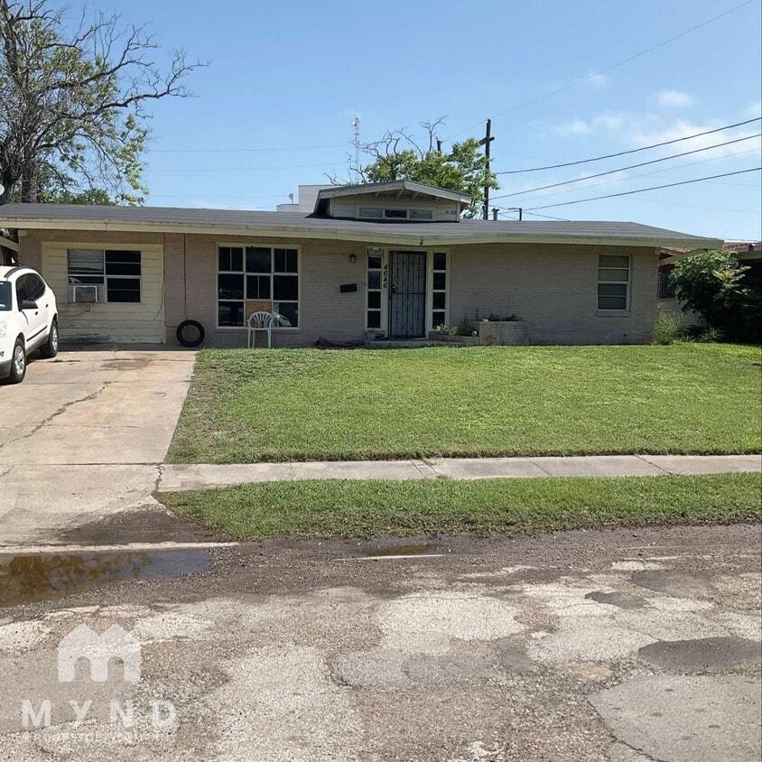 Primary Photo - 4646 Adkins Dr