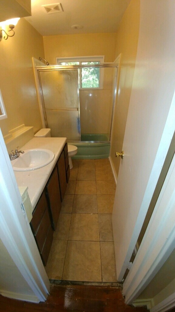 Foto del edificio - 2905 Lakewood Dr