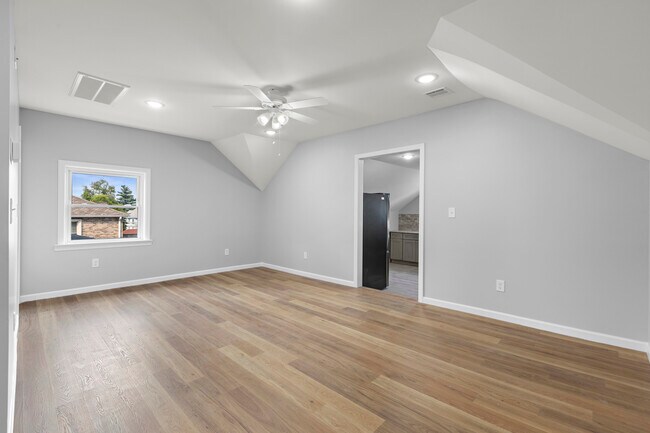 Foto del edificio - 602 Belgrove Dr