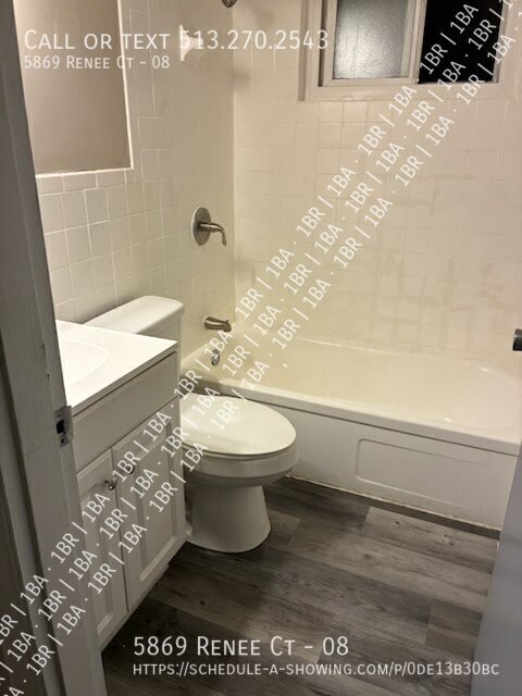 Foto del edificio - 5869 Renee Ct