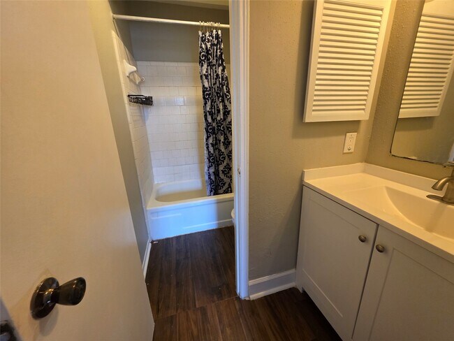 Foto del edificio - 12722 Shannon Hills Dr