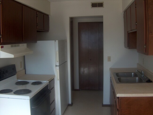 Kitchen - 1919 K St