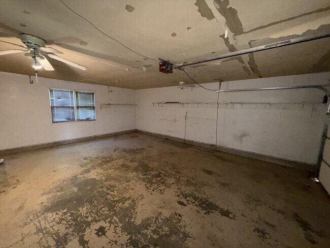 Building Photo - 144 Cecilianna Dr