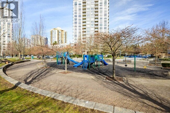 Photo du bâtiment - 3663 Crowley Dr