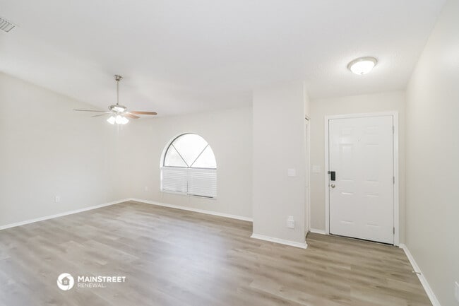 Building Photo - 4729 Westwind Dr
