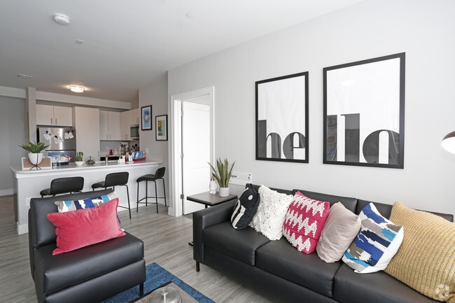 3BR, 3BA - C1 - One On Centre Apartments