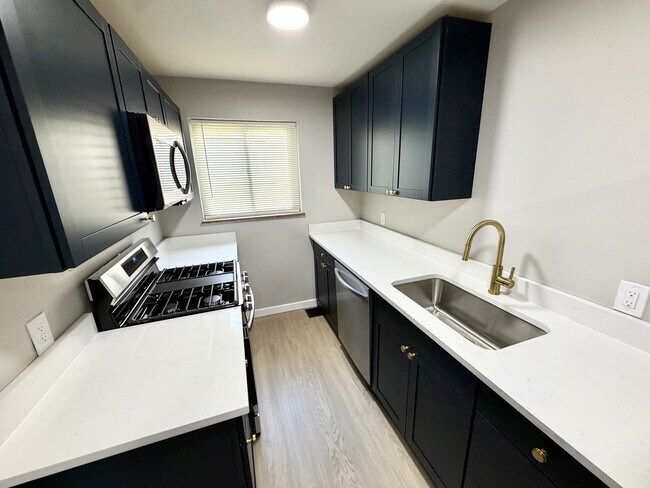 Foto del edificio - 745 Wilbud Dr