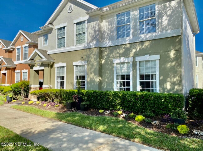 Building Photo - 5820 Parkstone Crossing Dr