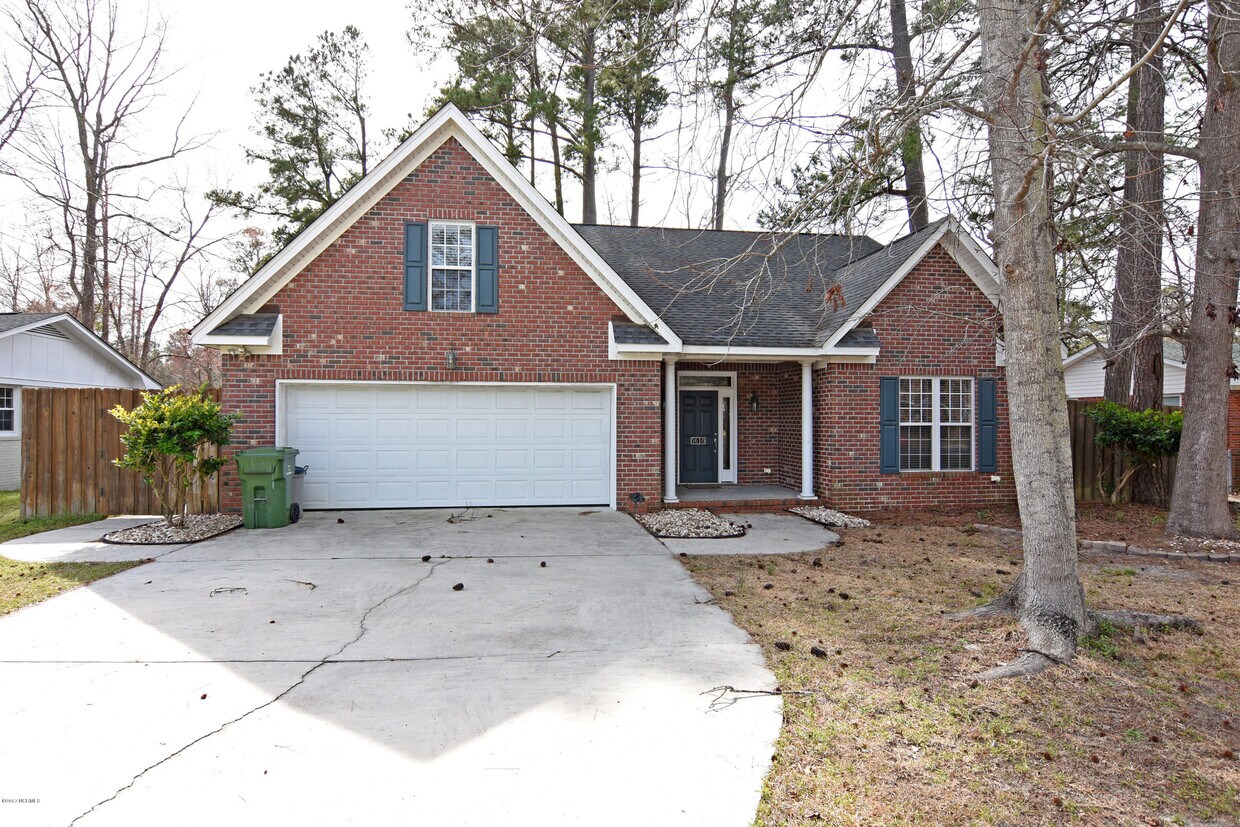 Primary Photo - 5610 Andover Rd