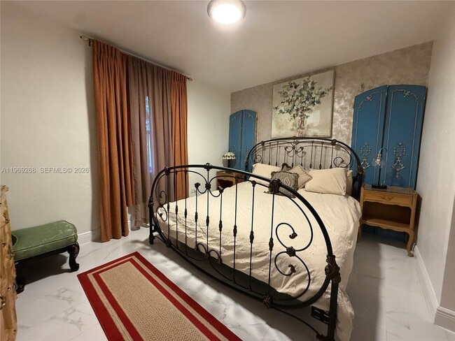 Building Photo - 12 NW 91st St