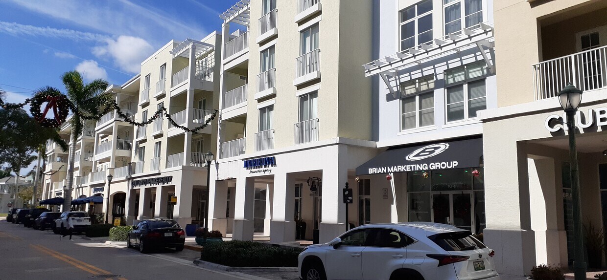 1203 Town Center Dr Unit Abacoa Town Center, Jupiter, FL 33458 Condo