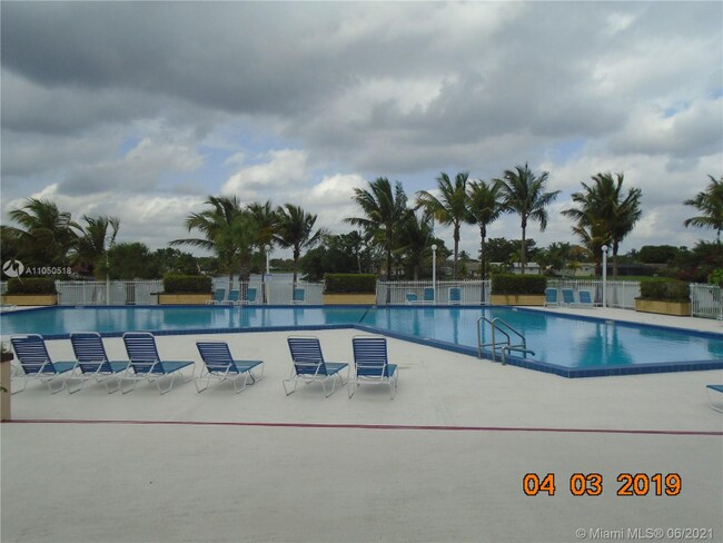 Building Photo - 14221 KENDALL