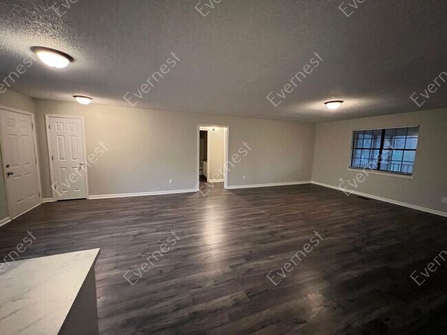 Building Photo - 3424 Venus Ln