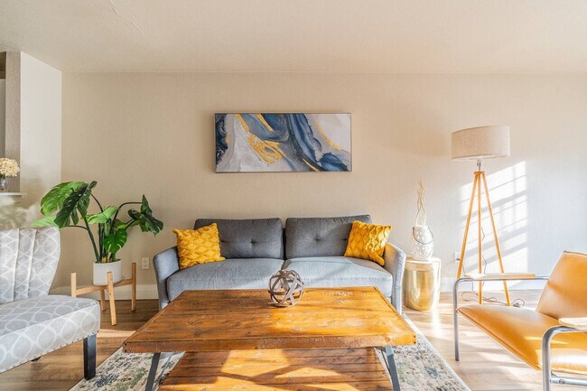 Foto del edificio - 11501 Stone Ave N