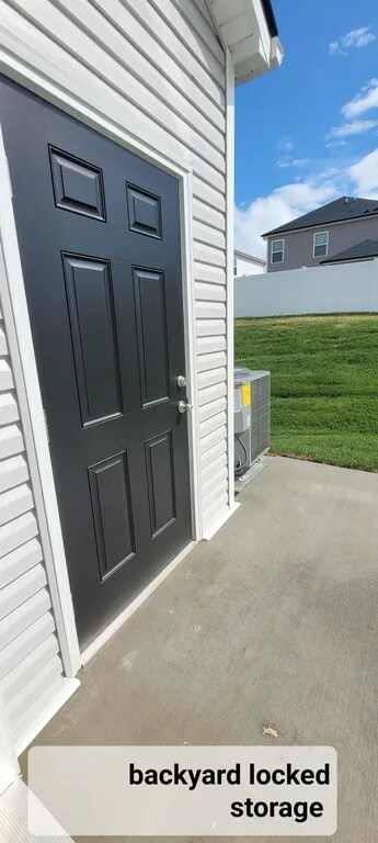 Photo - 4550 Skywood Ln House