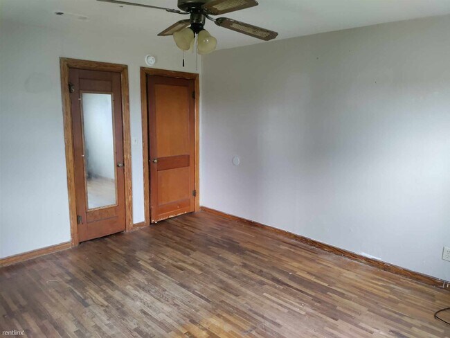 Building Photo - 2 br, 1 bath House - 635 Branum Street