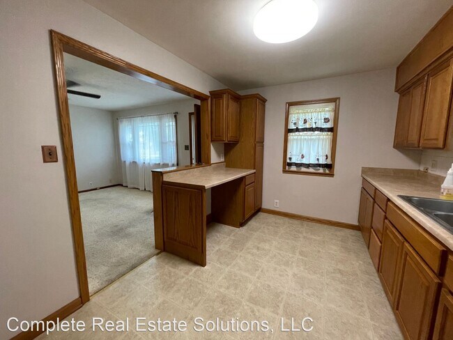 Building Photo - 3 br, 1 bath House - 2435 Harlan St.
