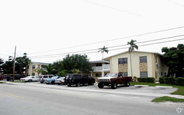 Foto del edificio - 410 SW 15th St