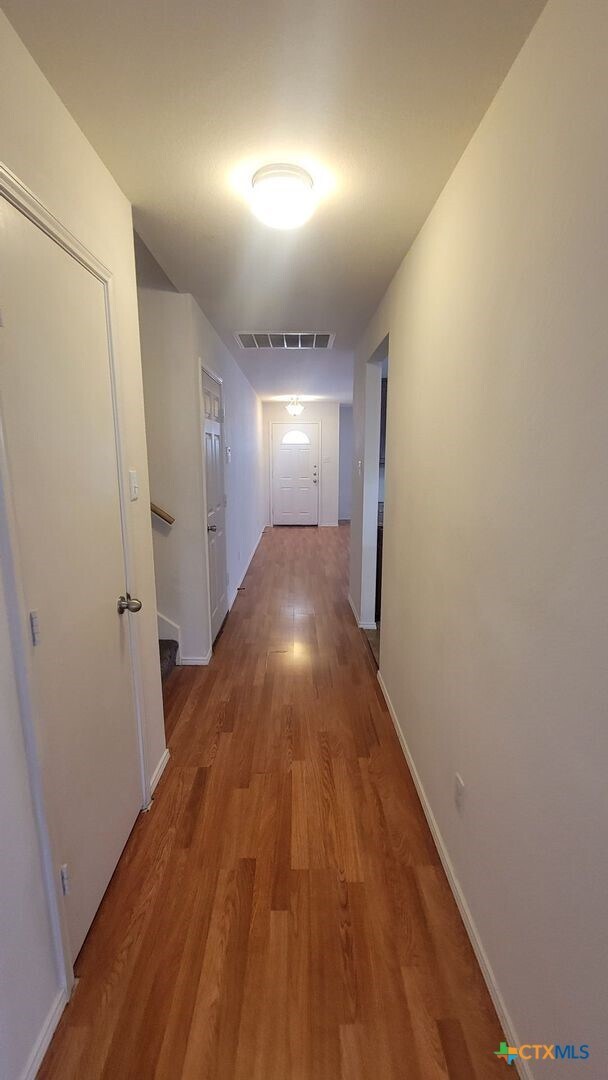 Foto del edificio - 9213 Bellgrove Ct