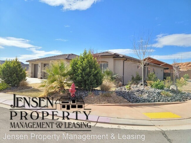 Foto del edificio - 4 br, 2 bath House - 3735 West 2870 South