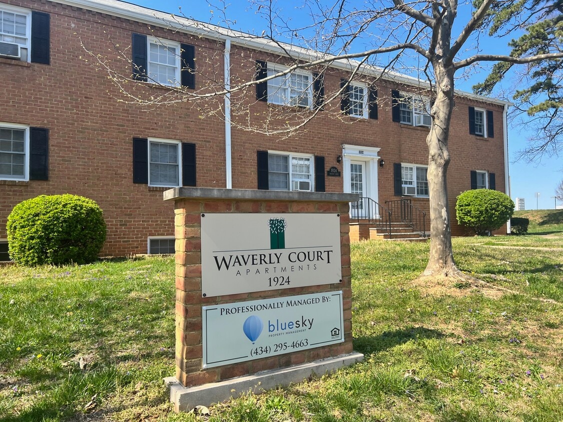 Building Photo - Waverly Court