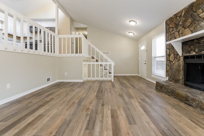 Foto del edificio - 3833 Chimney Mill Trail