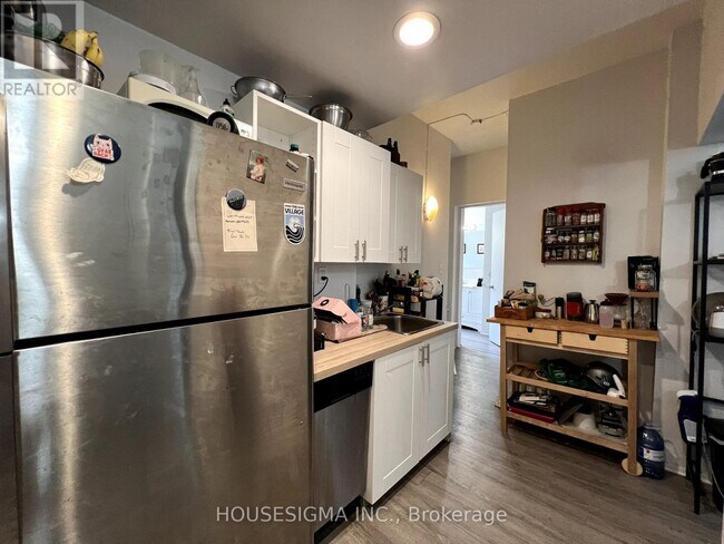 Photo du bâtiment - 661-661 Huron St