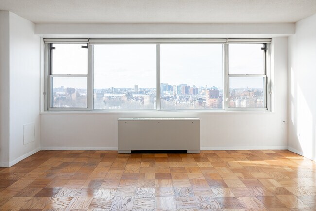 Building Photo - 151 Tremont St