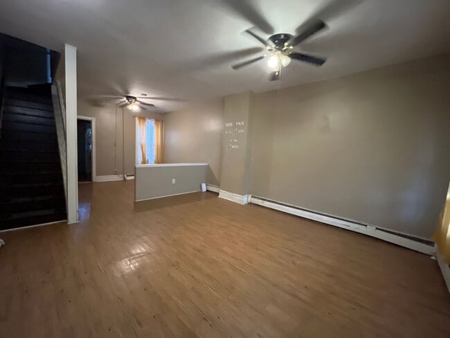Foto del edificio - 852 N Penn St