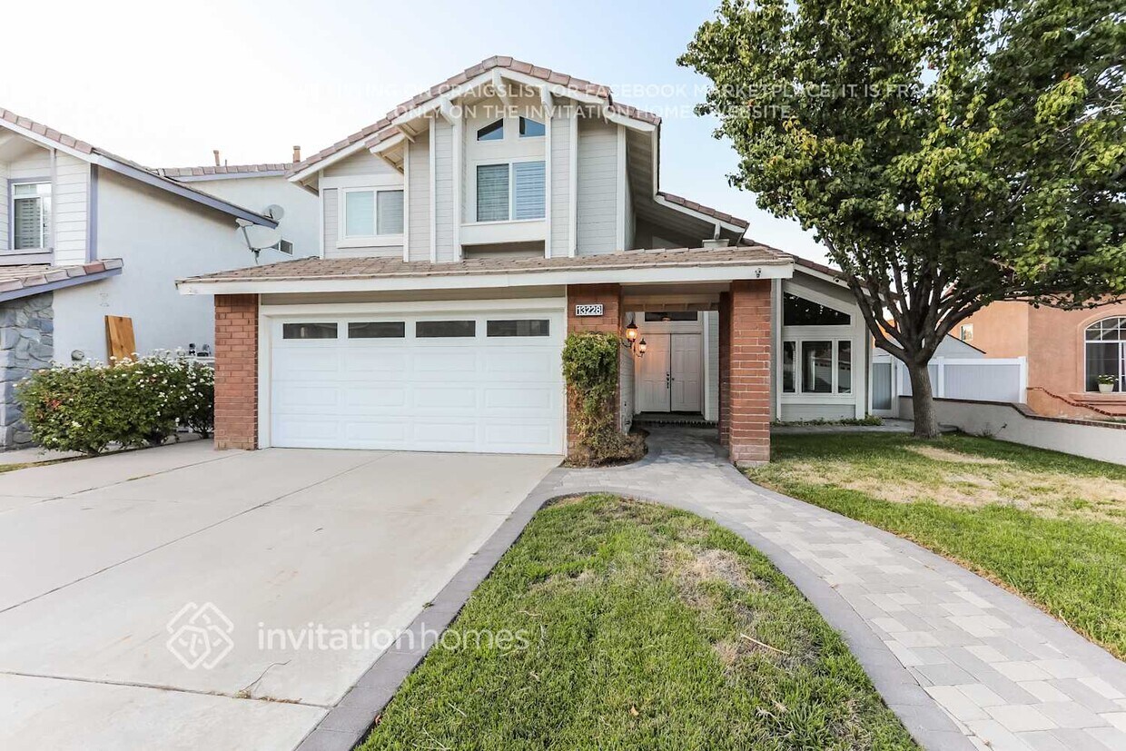 Foto principal - 13228 Spur Branch Cir