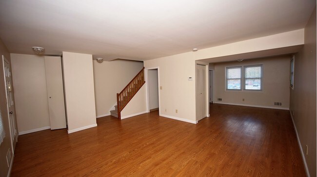 Kent Farm Apartment Homes East Providence Ri Apartments Com