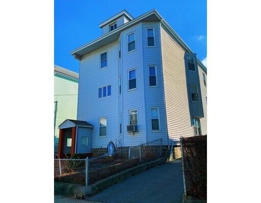 Foto del edificio - 15 Willard Ave